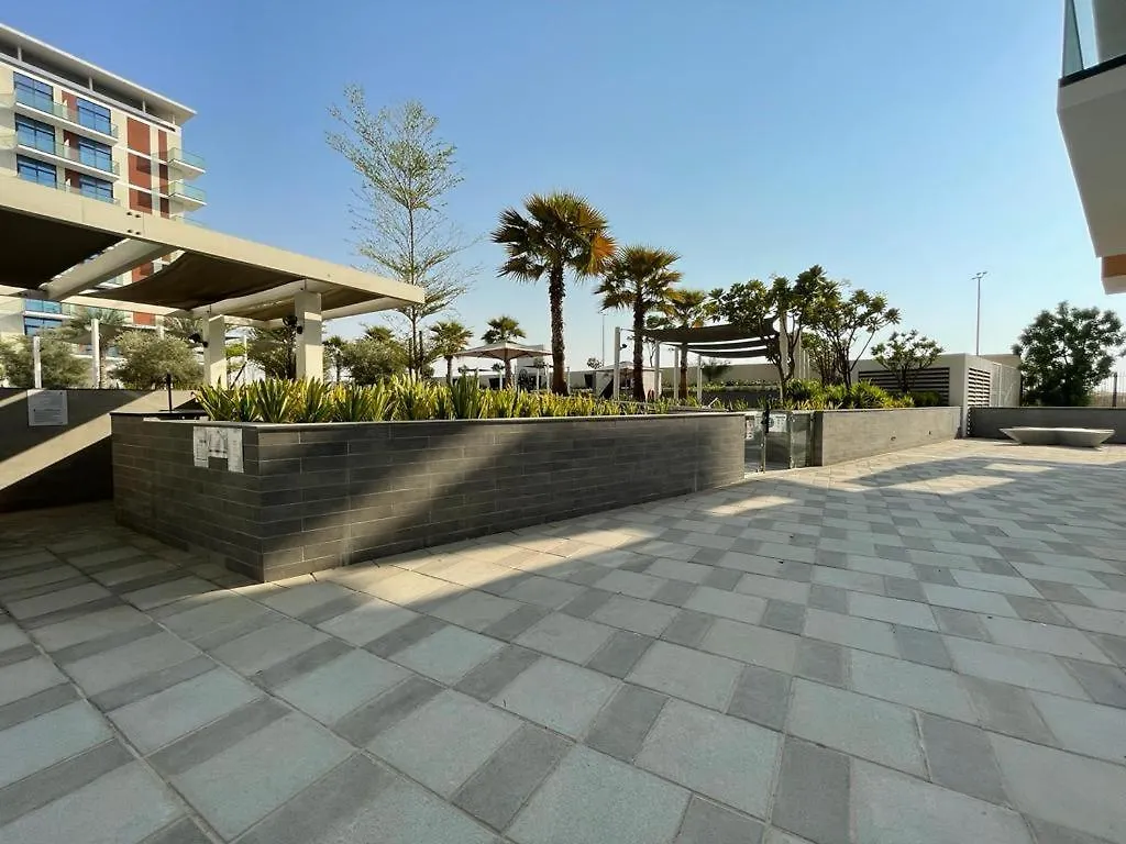 Studio - Damac Celestia - -Ezytrac Vacation Homes Dubai Apartment